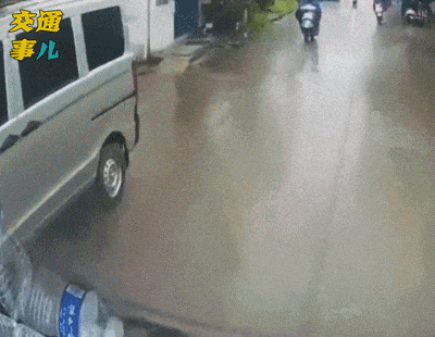 雨雪天氣出行安全提示_出行提示_冬季雨雪天氣駕車注意事項(xiàng)