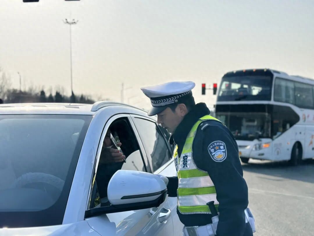 鄭州元旦假期交通出行提示_鄭州元旦假期易堵路段_出行提示
