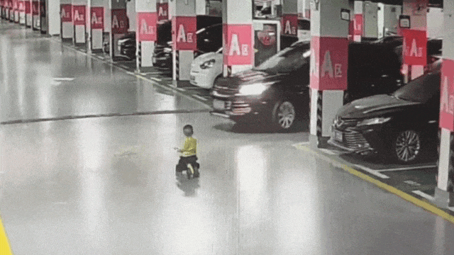 兒童安全出行注意事項(xiàng)_出行提示_暑假交通安全知識