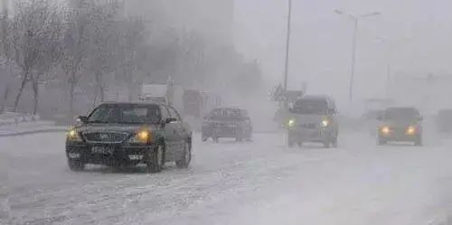 洮南雪天路面安全指南_雪天行車(chē)安全提示_出行提示